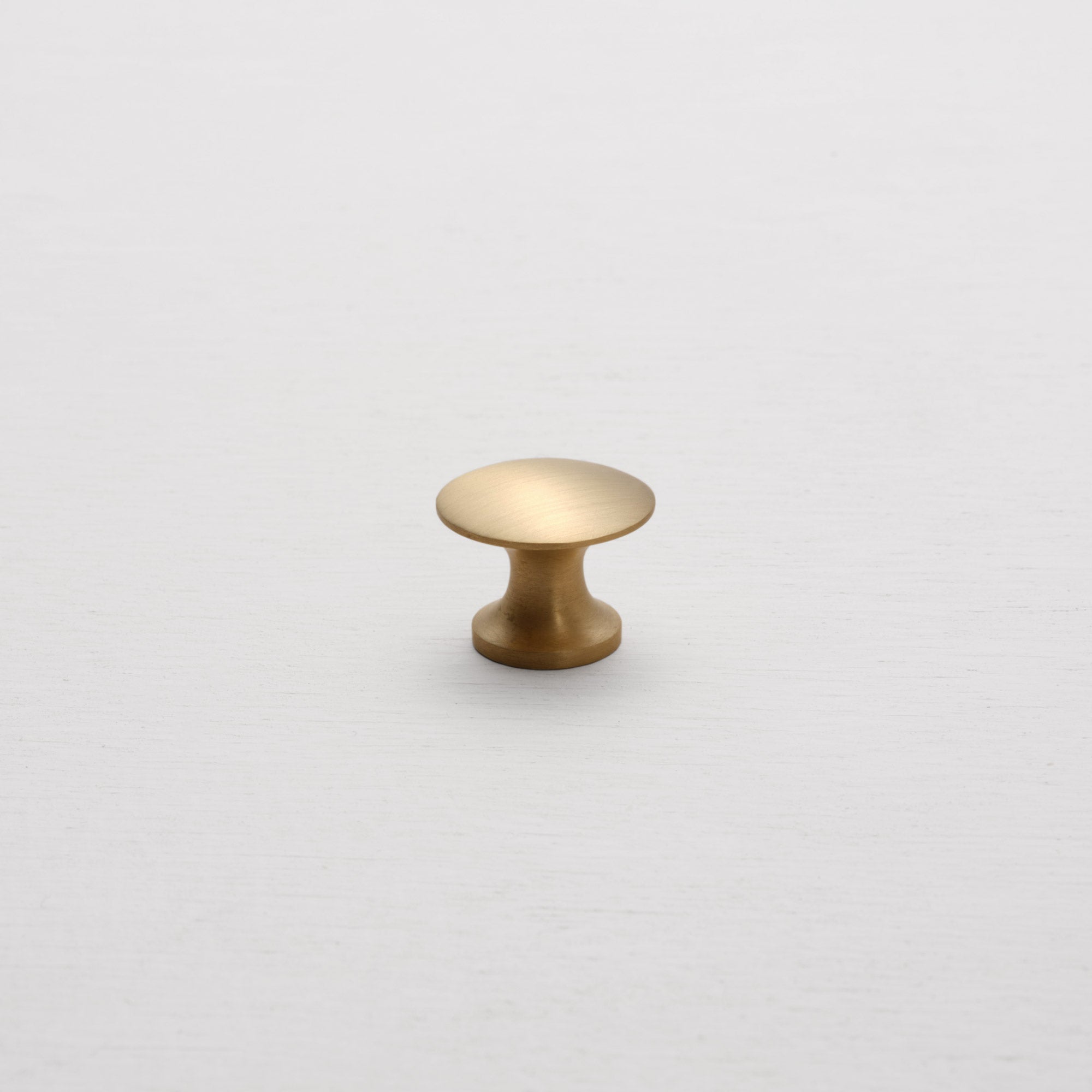 toolbox | Cast Iron Kitchen Handle - Round Slim Knob 20