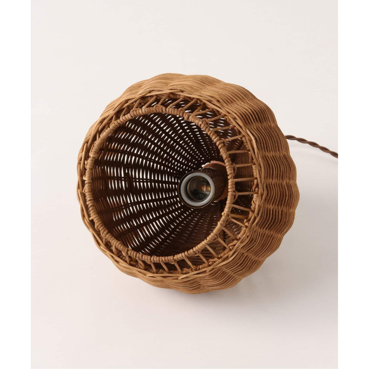 WICKER LAMP 2nd