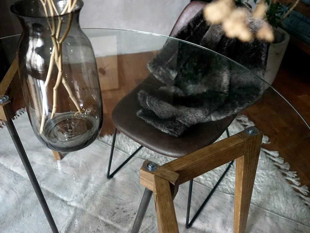 G-knot Glass Table 1200 round