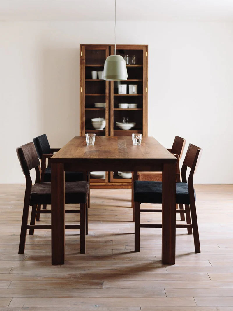 RIPOSO SIDE CHAIR