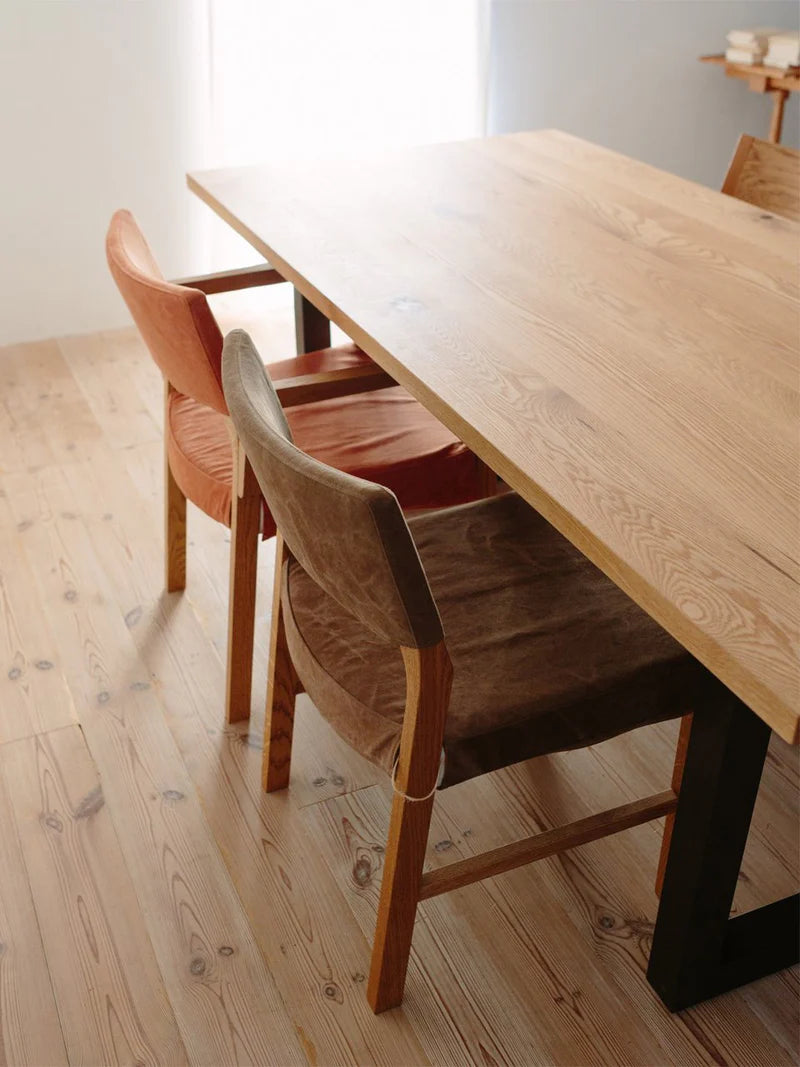 RIPOSO SIDE CHAIR