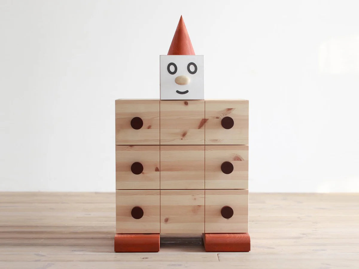 WF KIDS HUMAN CHEST 054