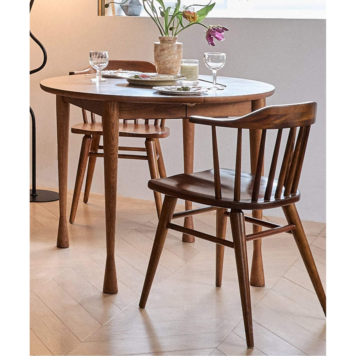 WINDAN SIDE CHAIR