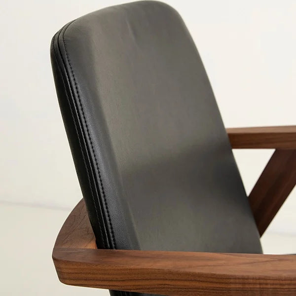 ANN  LOUNGE CHAIR WALNUT