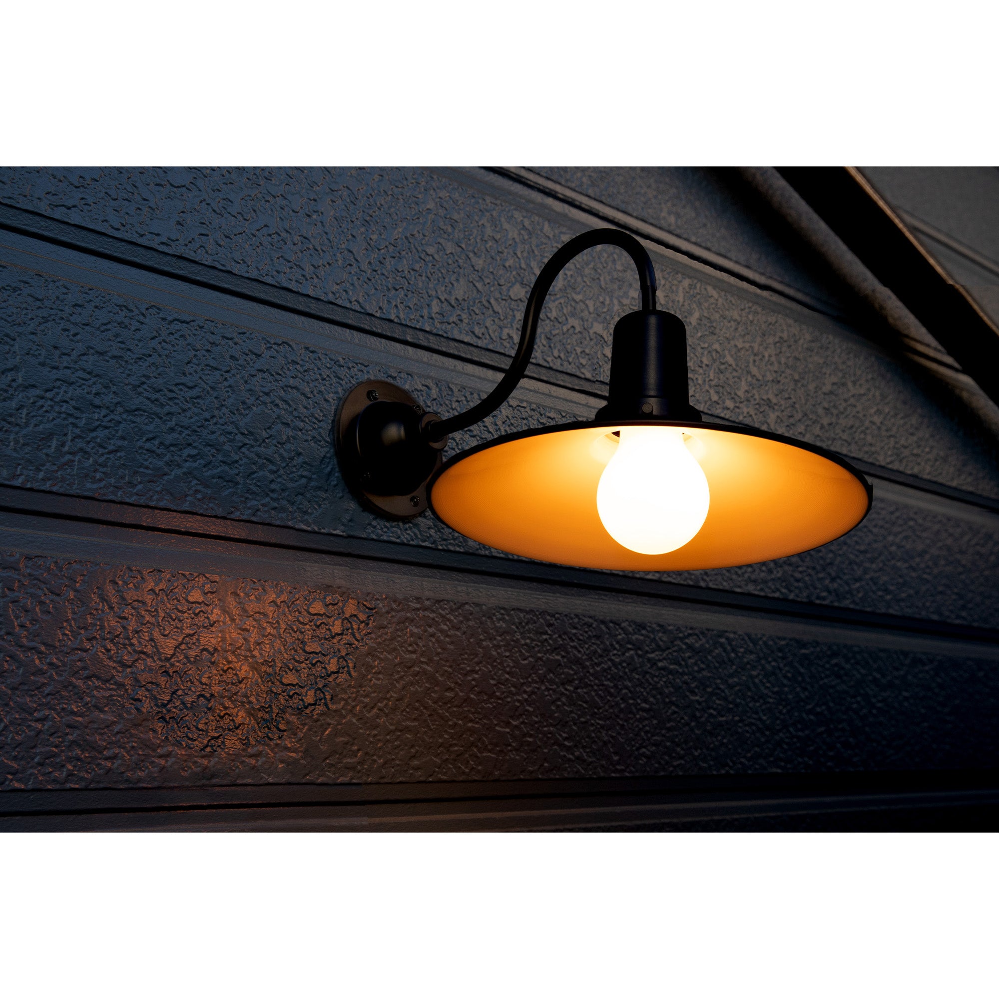 toolbox | Retro Bracket Light - Horizontal Arm