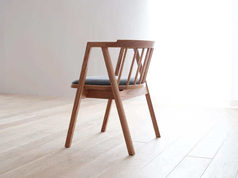 ASTA ARM CHAIR