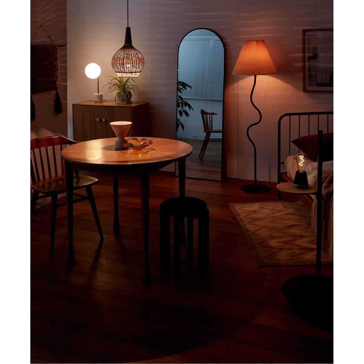 WICKER LAMP 2nd