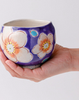 虚空蔵窯 | A cup of Violet Flower Urara