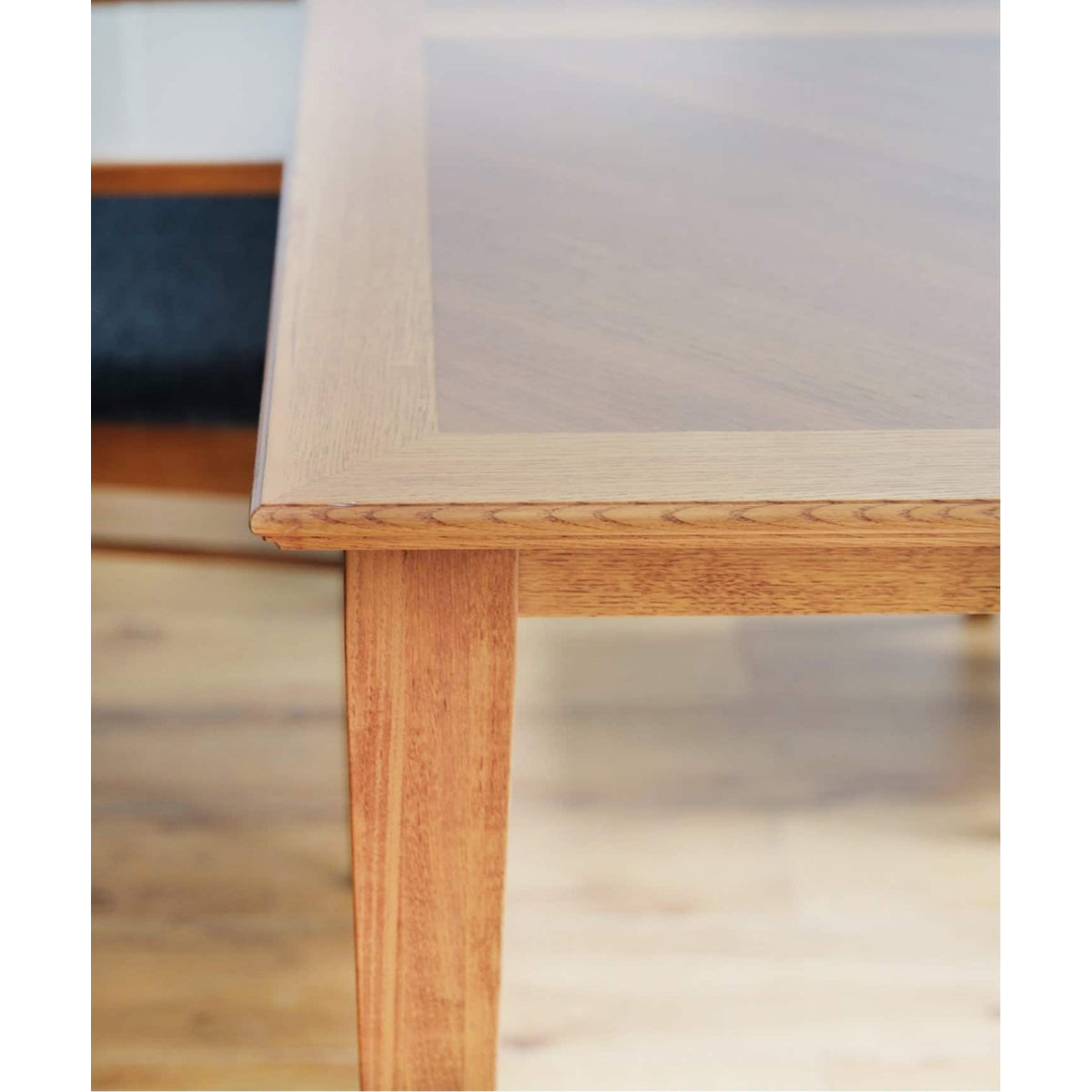 WARNER DINING TABLE ( HERRINGBONE / STANDARD )