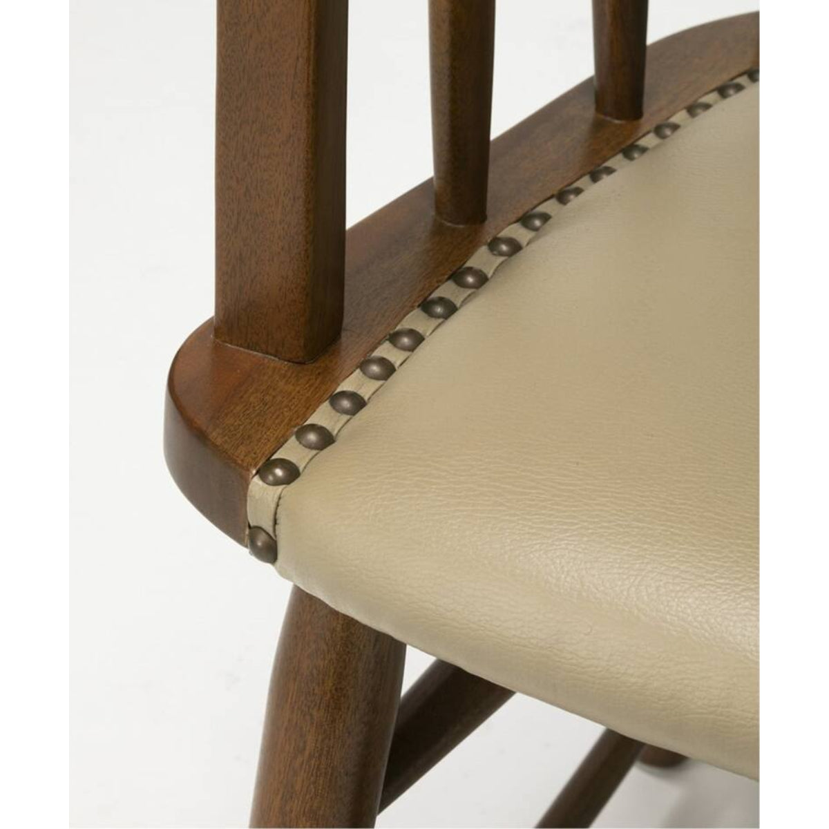OAKS ARM CHAIR