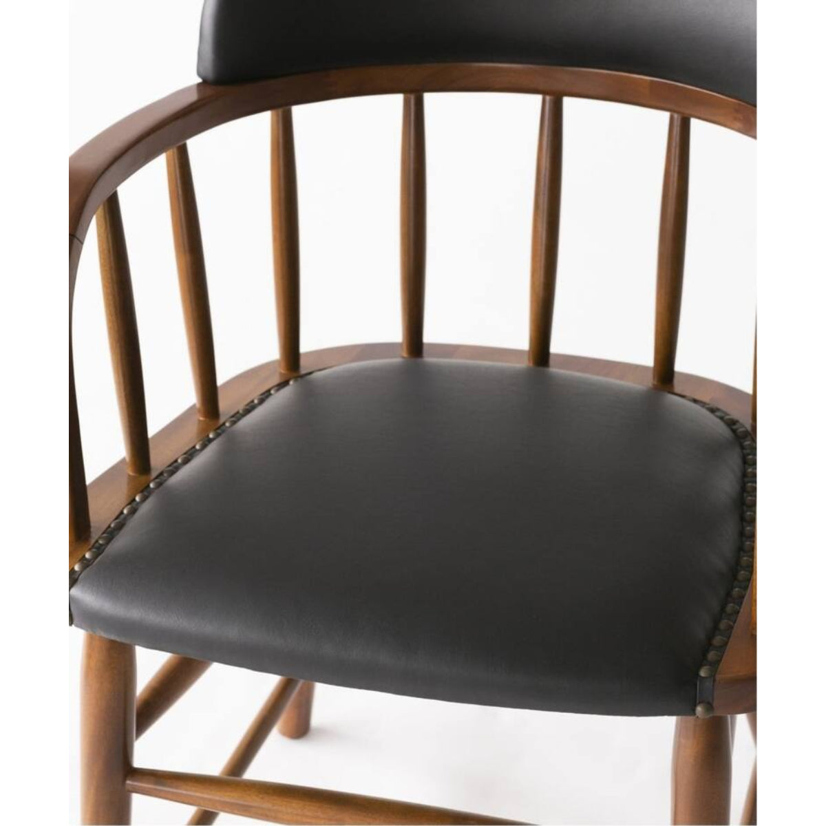 OAKS ARM CHAIR
