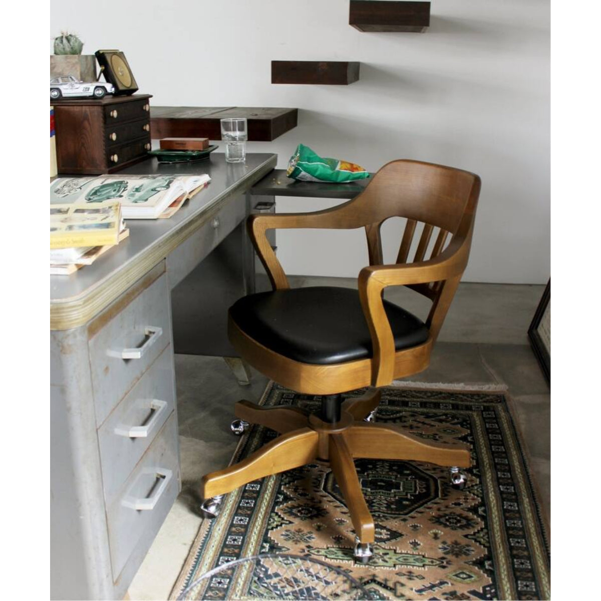 SHAW-WALKER DESK CHAIR