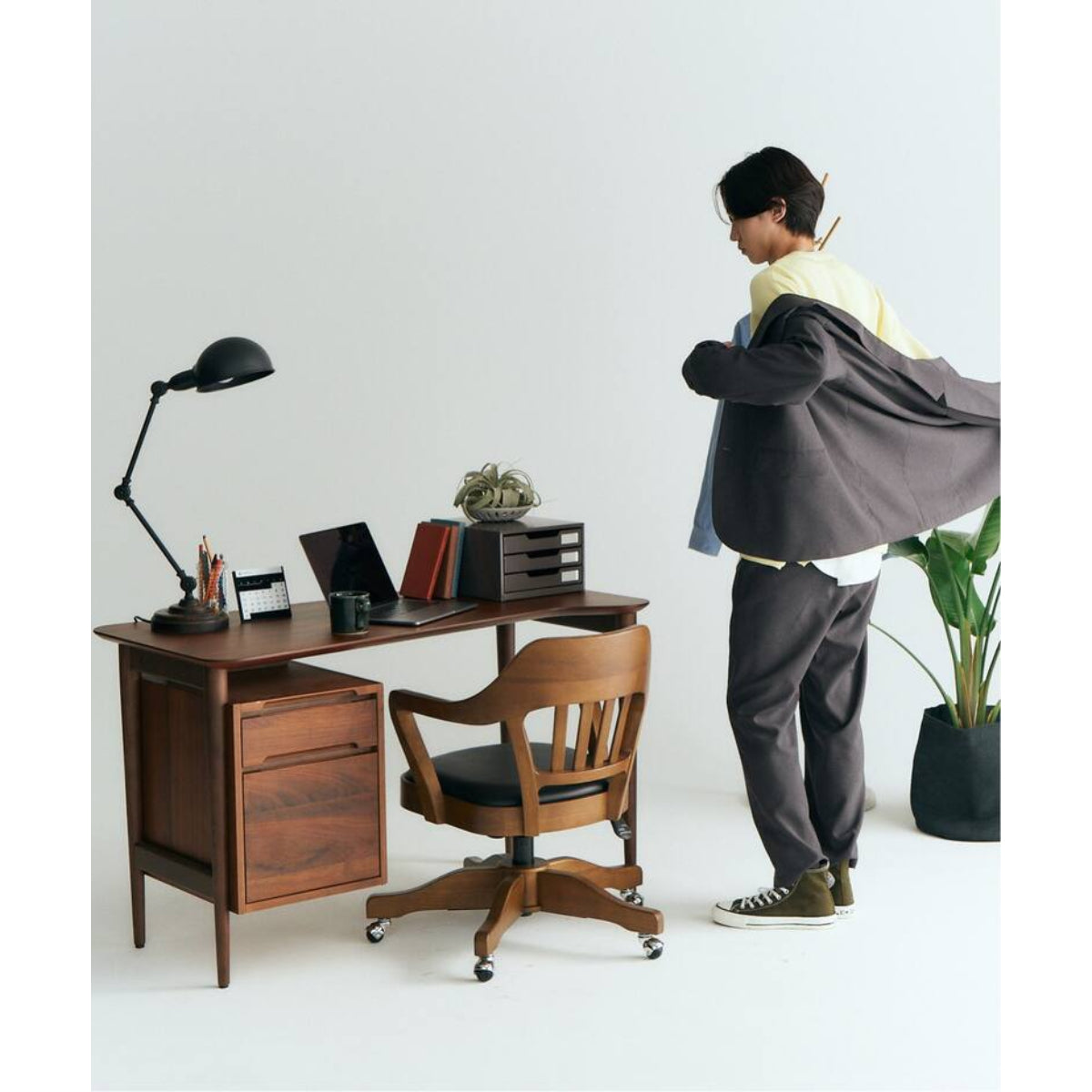 BROOKS DESK