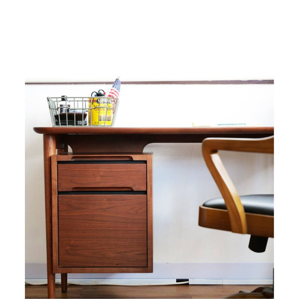 BROOKS DESK