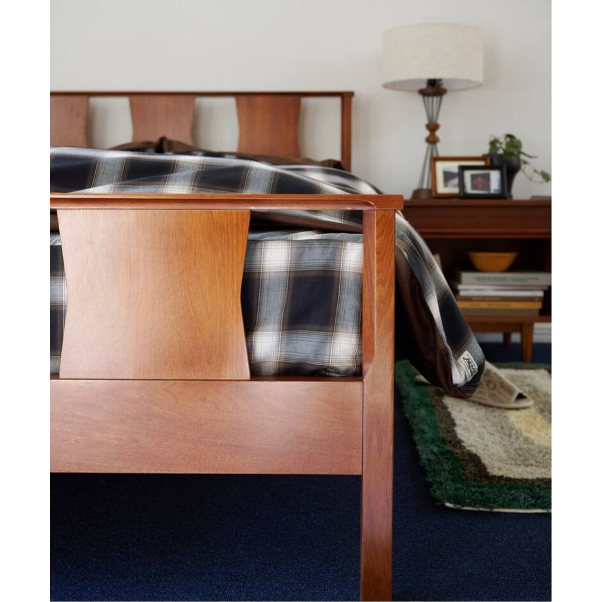 BROOKS BED