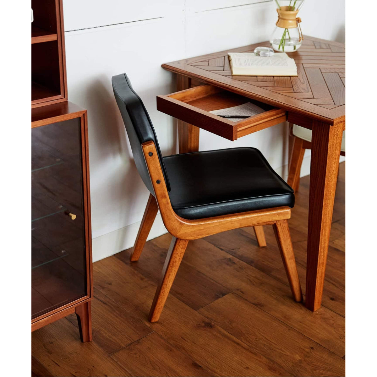 WARNER DINING TABLE-S   ( HERRINGBONE / STANDARD )