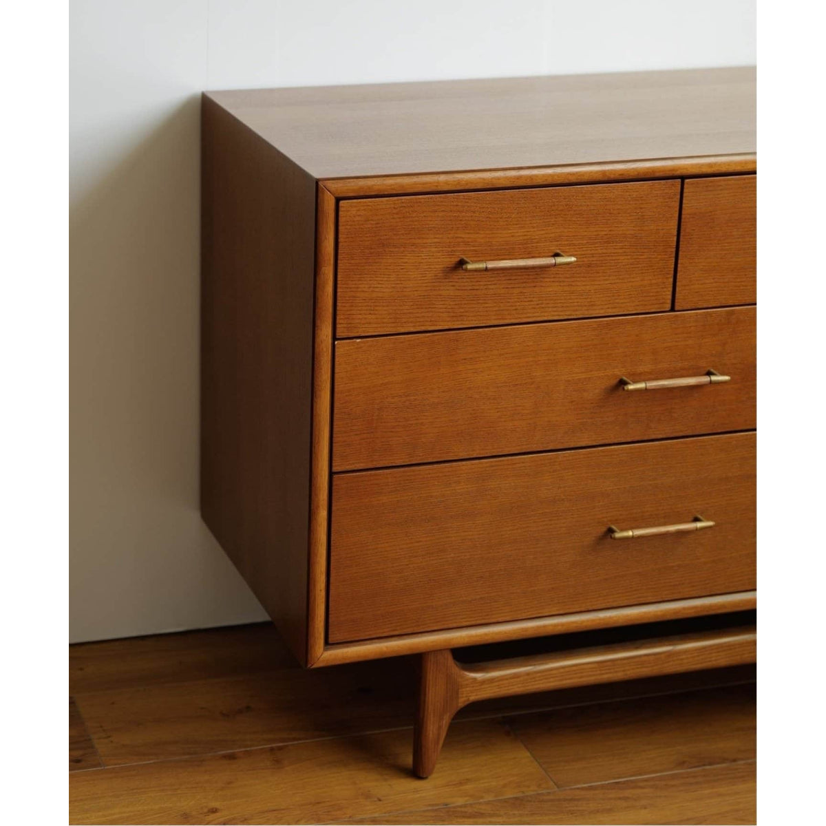 BROOKS SIDEBOARD