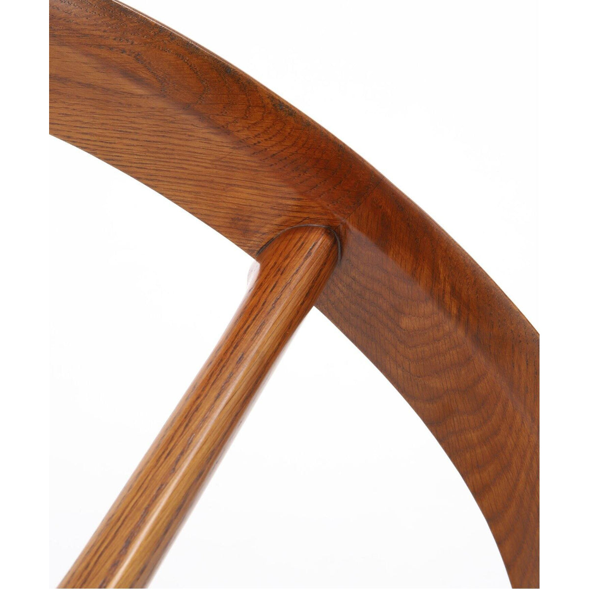 SILHOUETTE CENTER TABLE