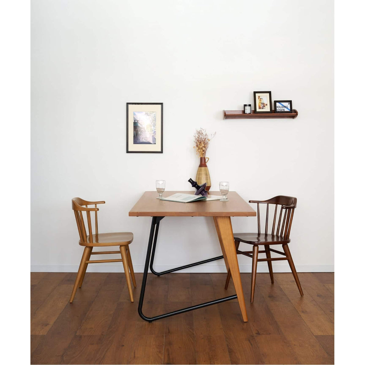 WINDAN SIDE CHAIR