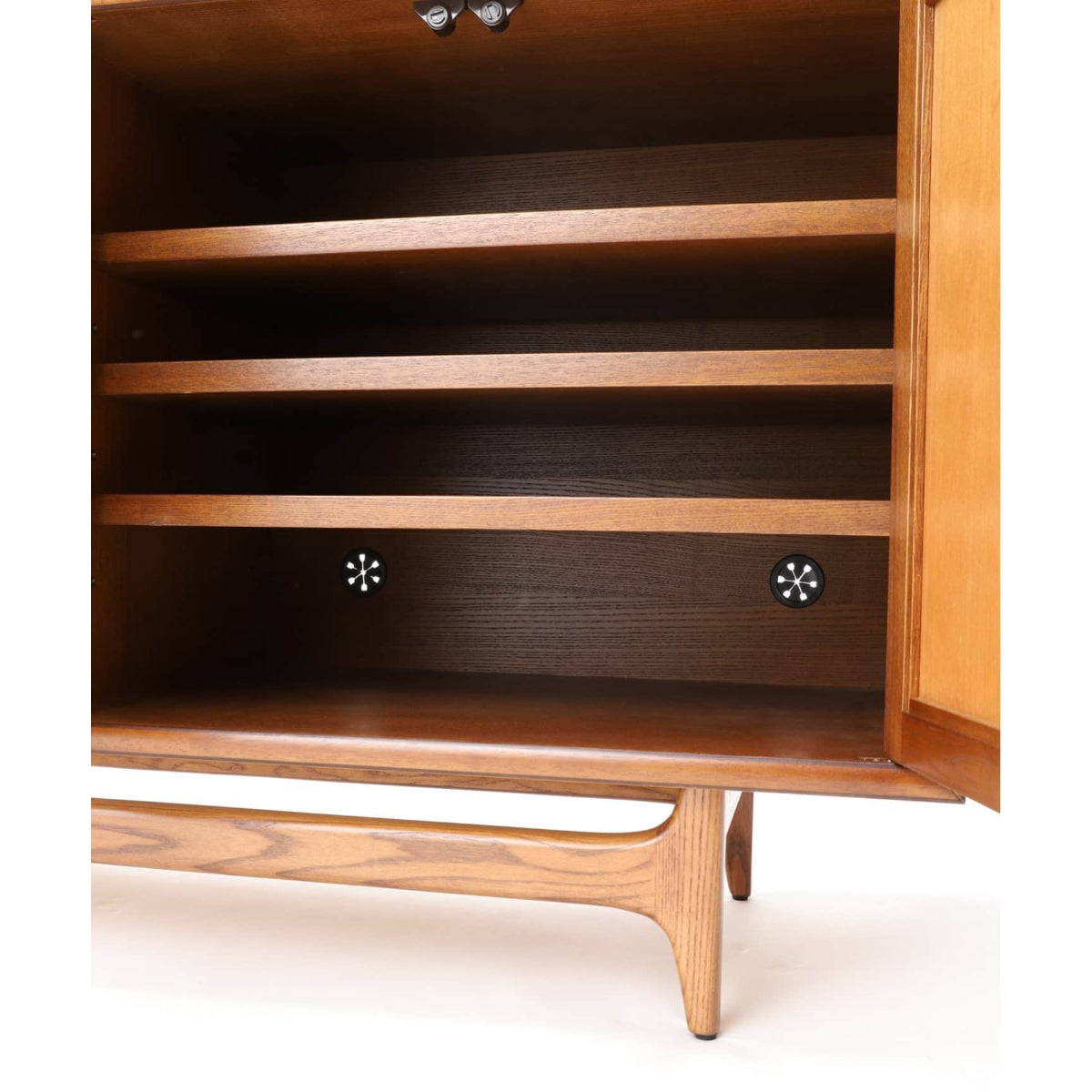 BROOKS SIDEBOARD