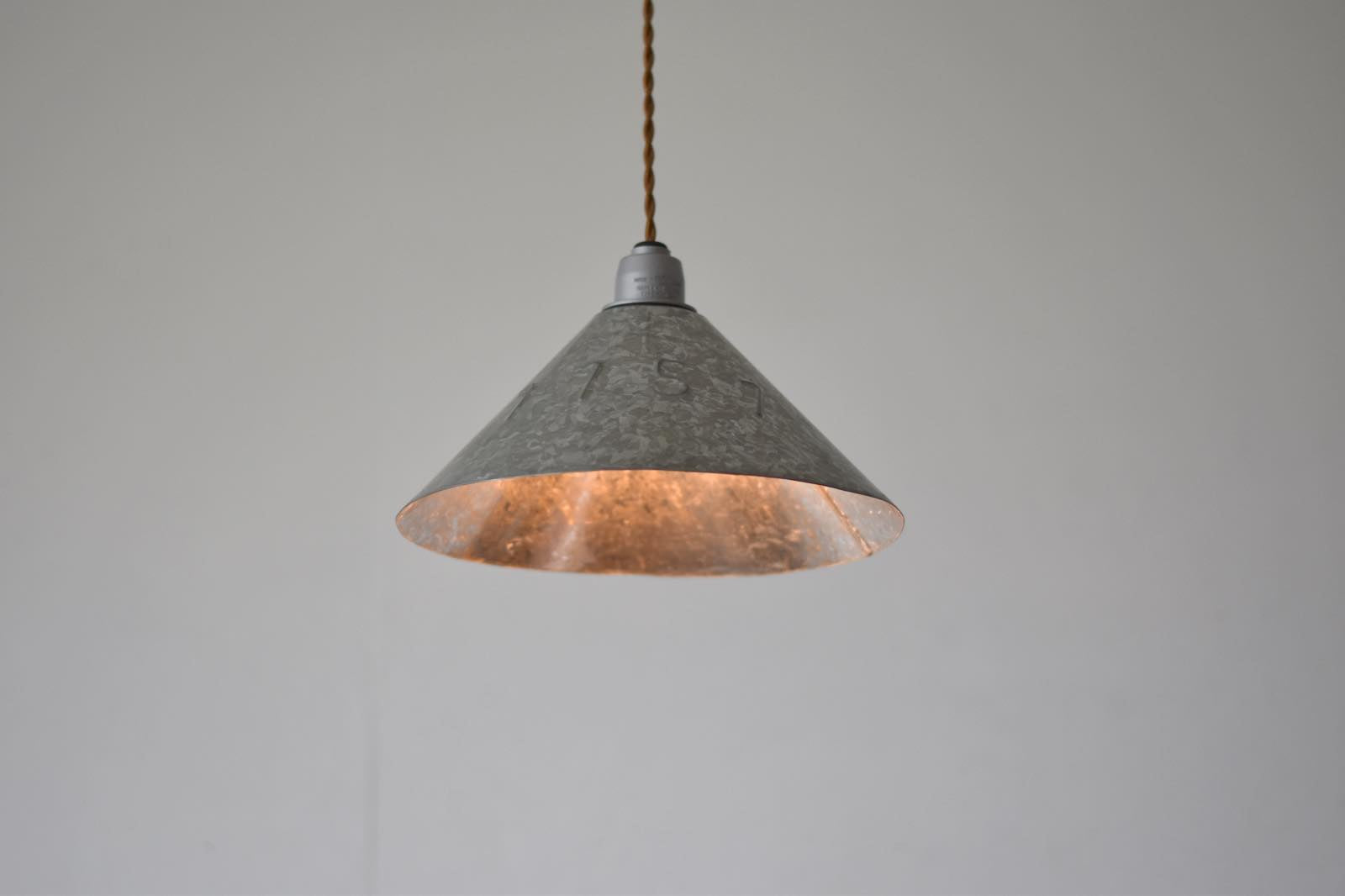toolbox | Recycled Shade Lamp
