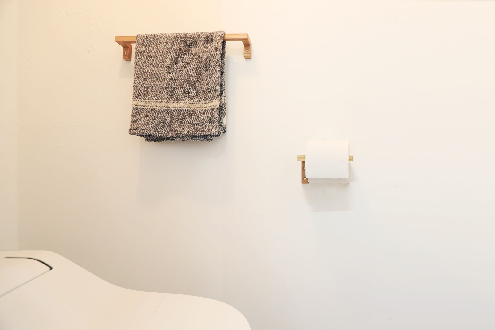 toolbox | Wooden Paper Holder Towel Rack