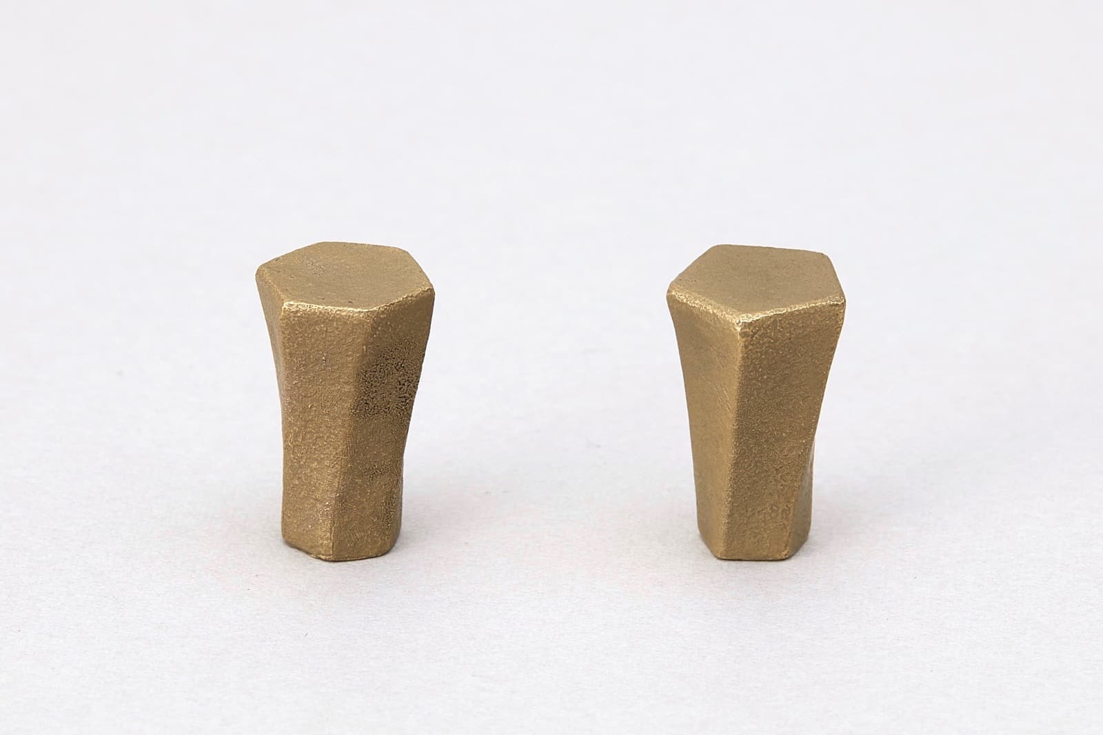 toolbox | Brass Hardware Knob - Snake Twisted