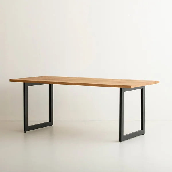KNOT DINING TABLE W1800