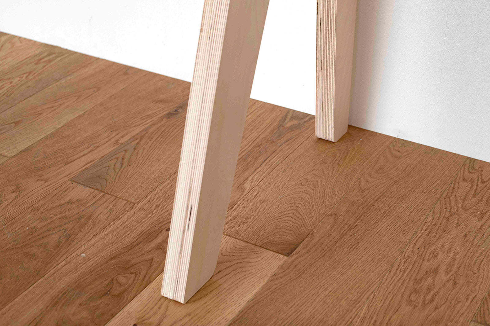 toolbox | CNC Custom-Made Furniture - Narrow Desk