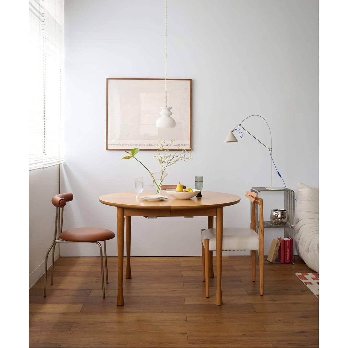 AROS ROUND TABLE W1100