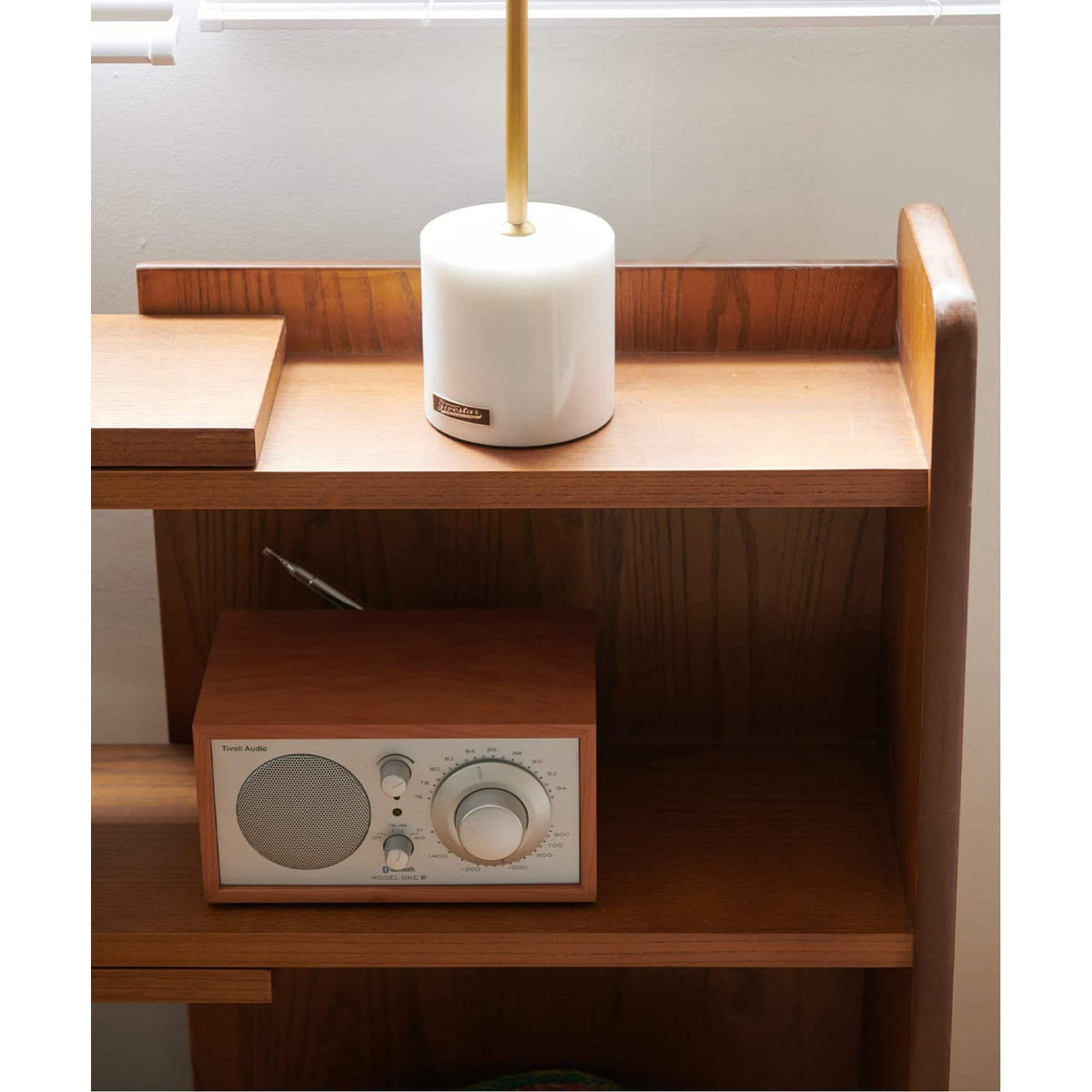 AROS SLIDE SHELF