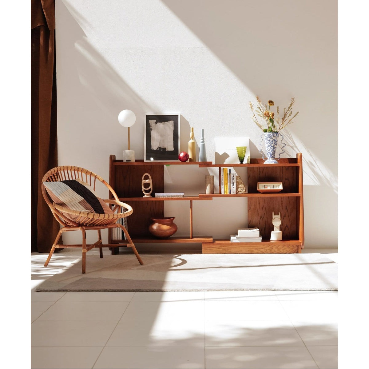 AROS SLIDE SHELF