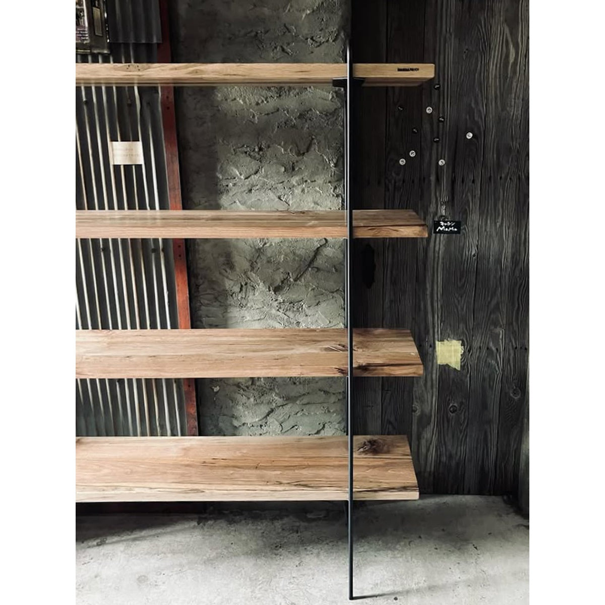 ALIVE 30 SHELF