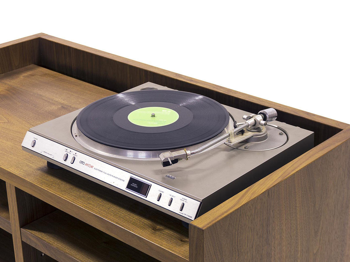 KOROVA DJ BOOTH W1500 (3列)