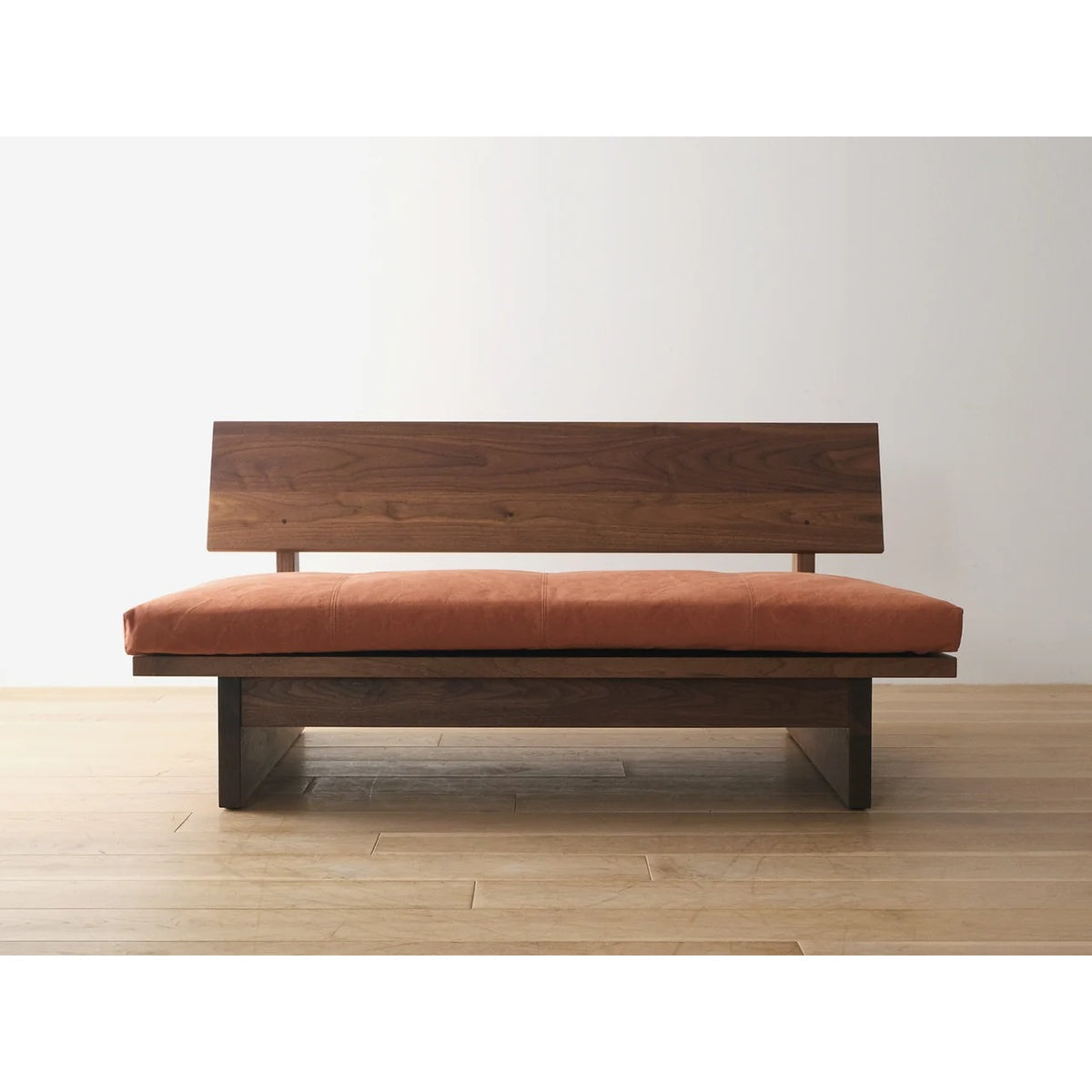 FREX WOOD SOFA W1260