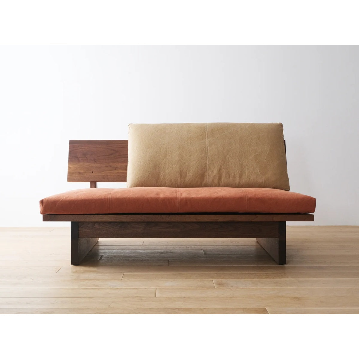 FREX WOOD SOFA W1260