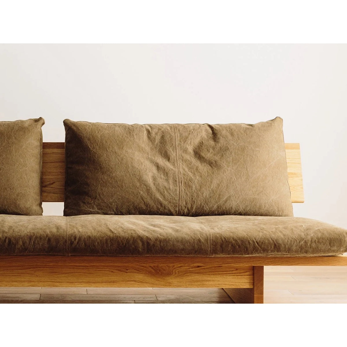 FREX BACK CUSHION ( 梳化背墊 )