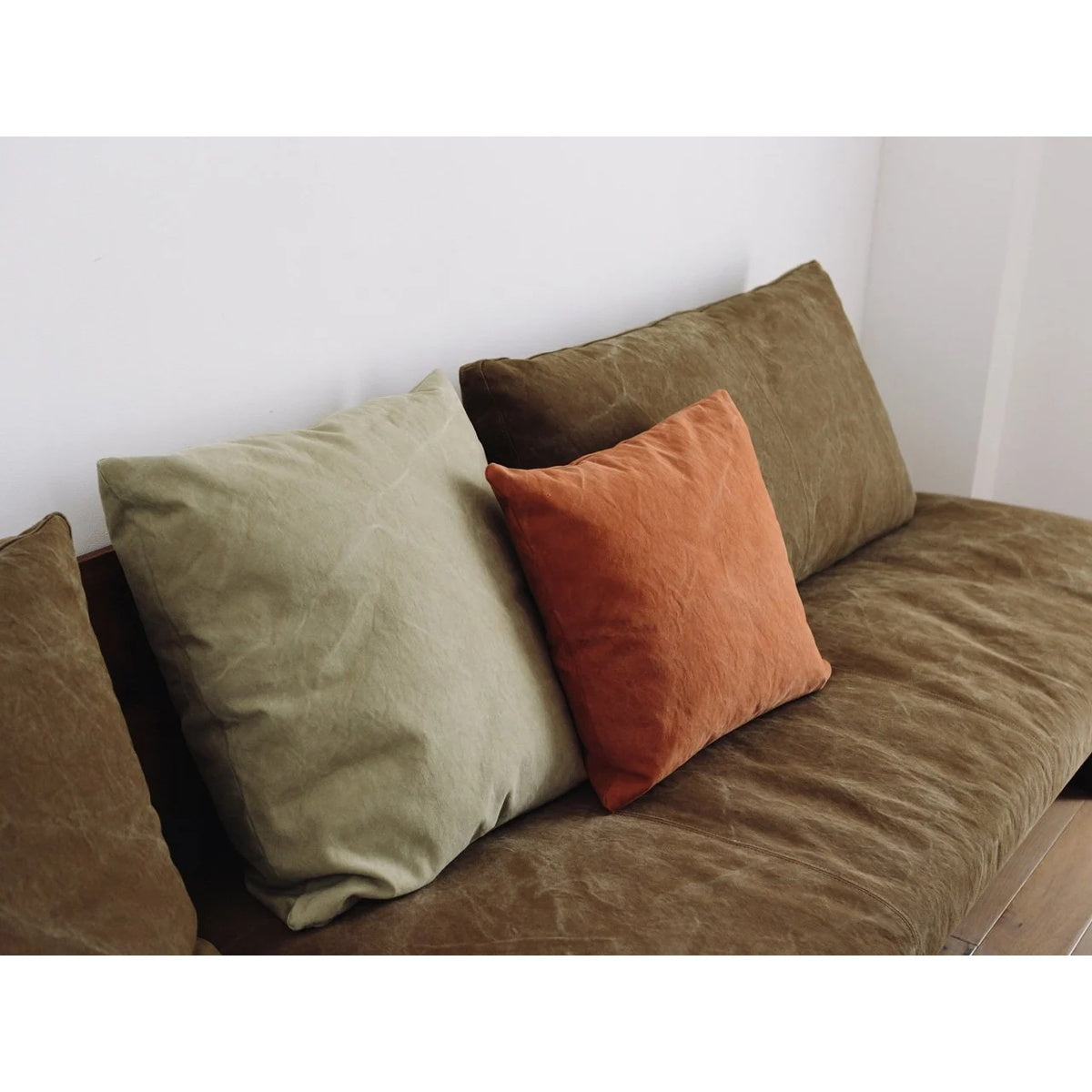 FREX BACK CUSHION ( 梳化背墊 )