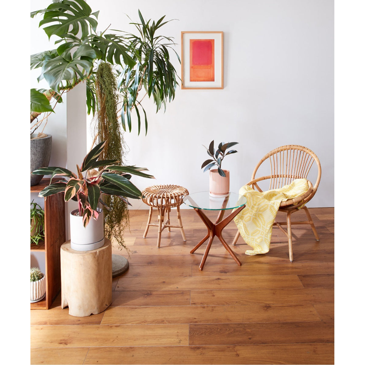 TRESTLES SIDE TABLE
