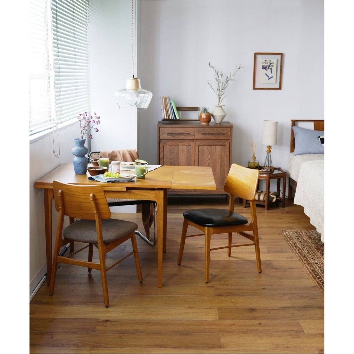 HABITAT DINING TABLE
