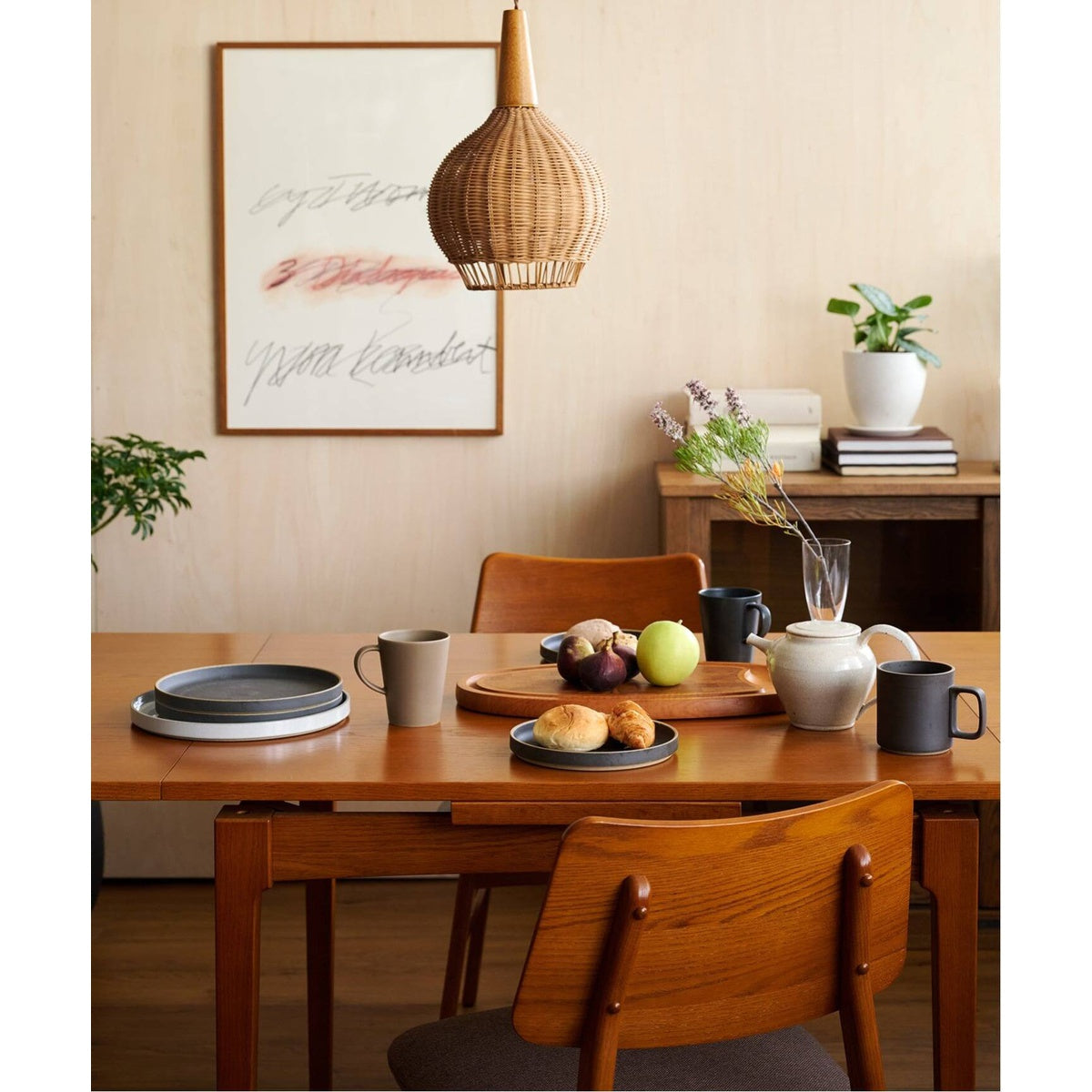 HABITAT DINING TABLE