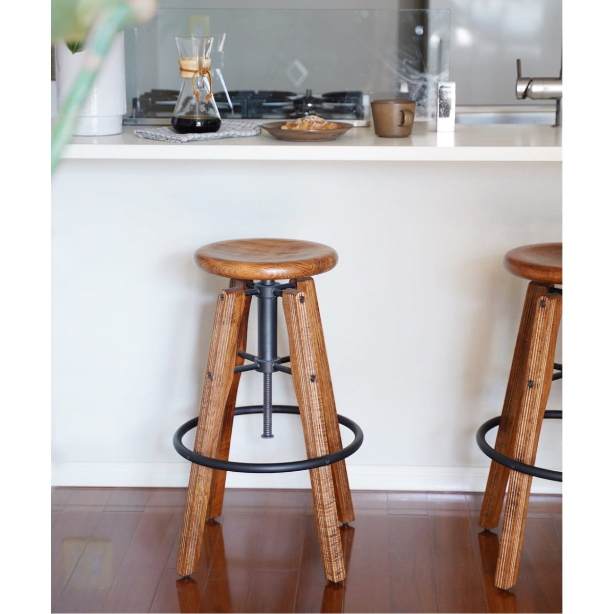 IRVIN STOOL