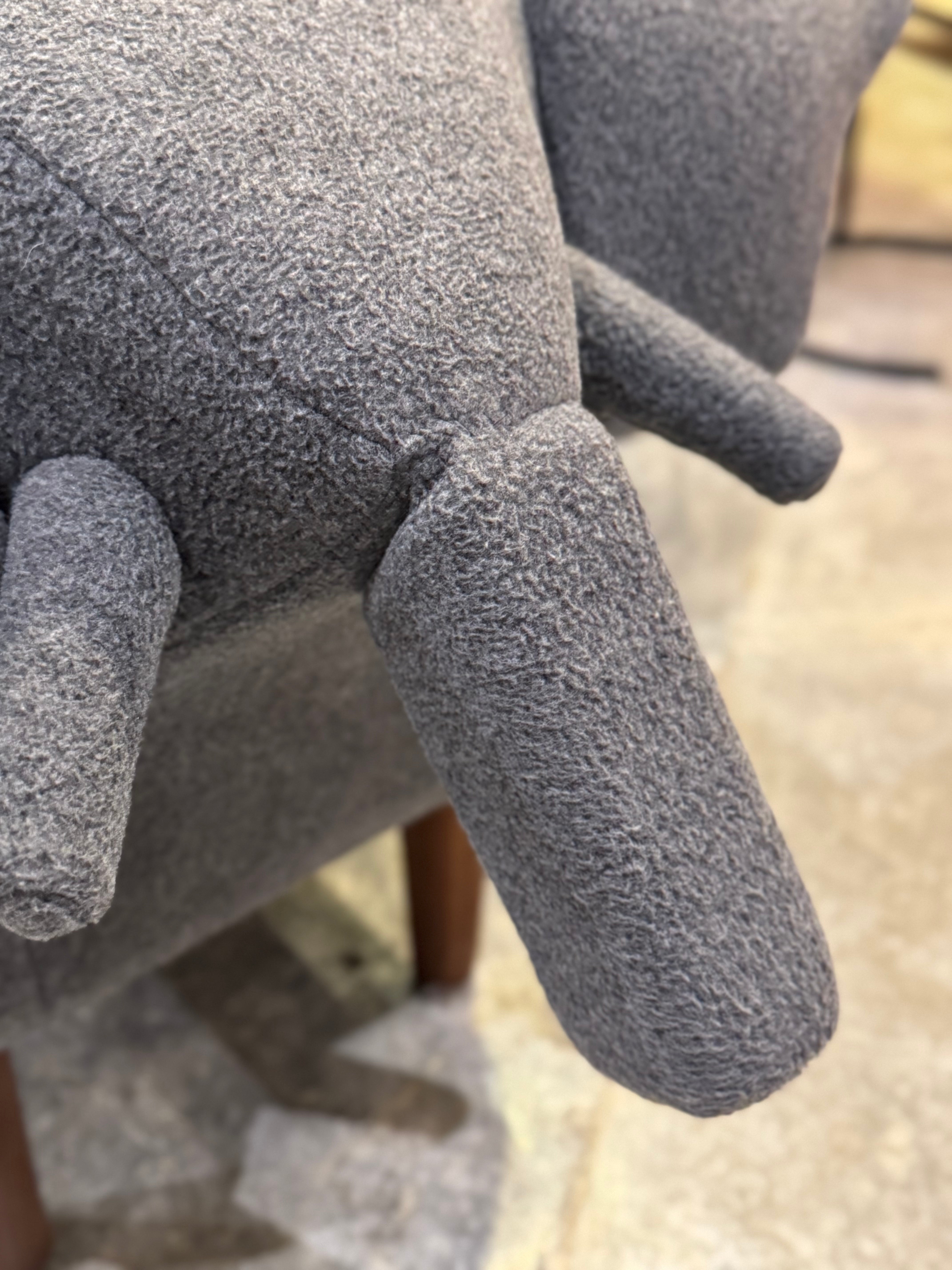 Clearance Sale - Switch -  Frien'zoo stool (象)