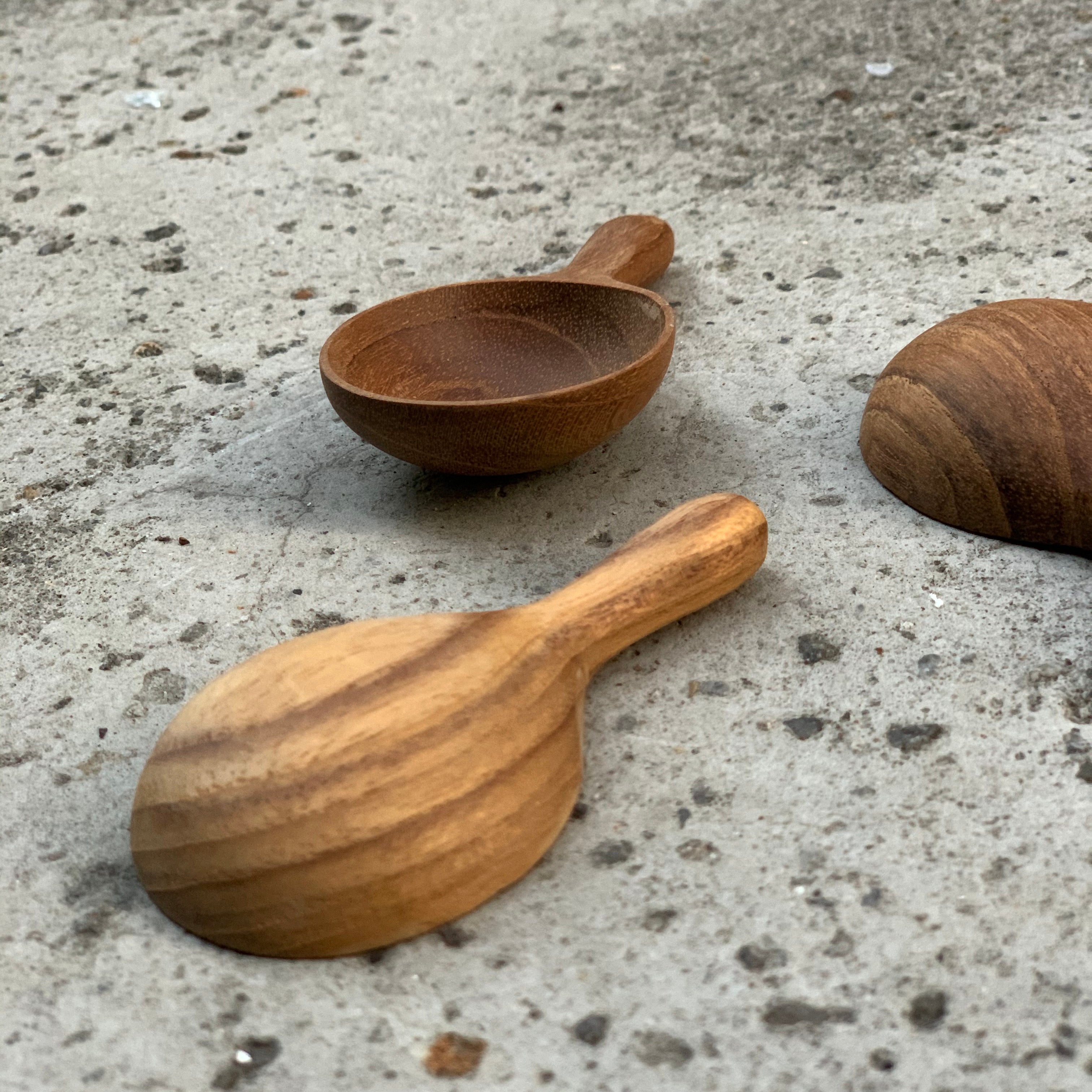 OUUR | WOOD KITCHEN TOOL - COFFEE SCOOP
