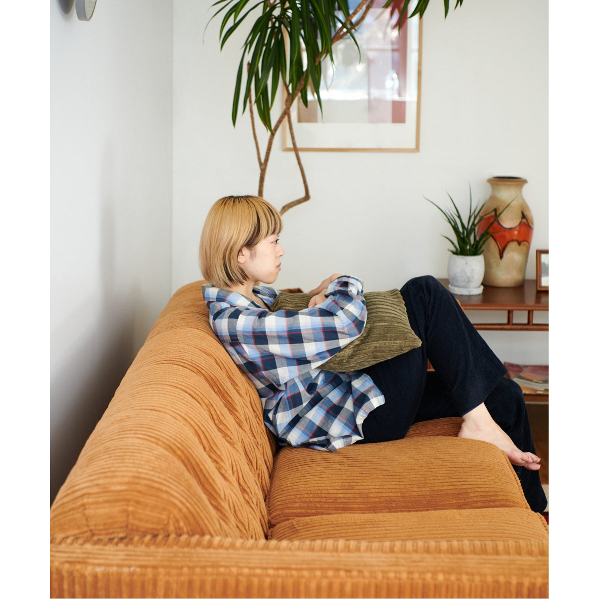 LAKEWOOD SOFA (BLUE GRAY / MUSTARD)