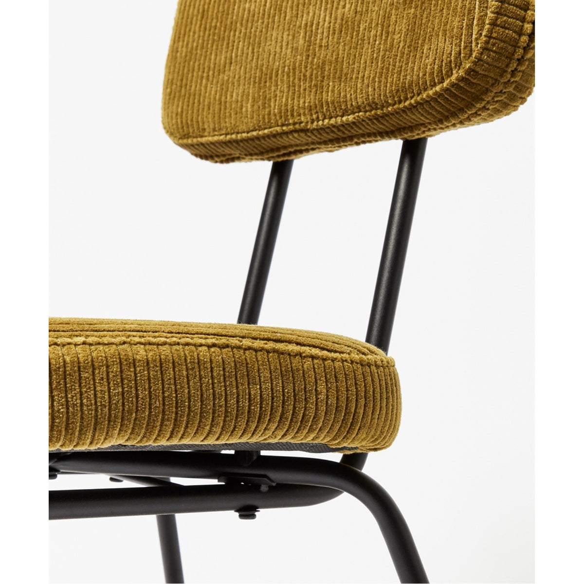 PAXTON CHAIR