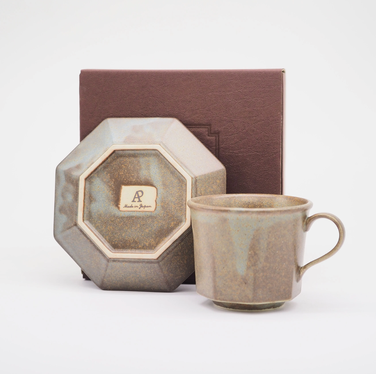 CHIPS | ANCIENT POTTERY GRAY |  Octagona CUP &amp; SAUCER