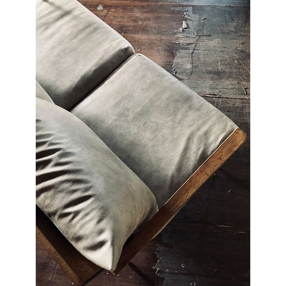 SLY SOFA