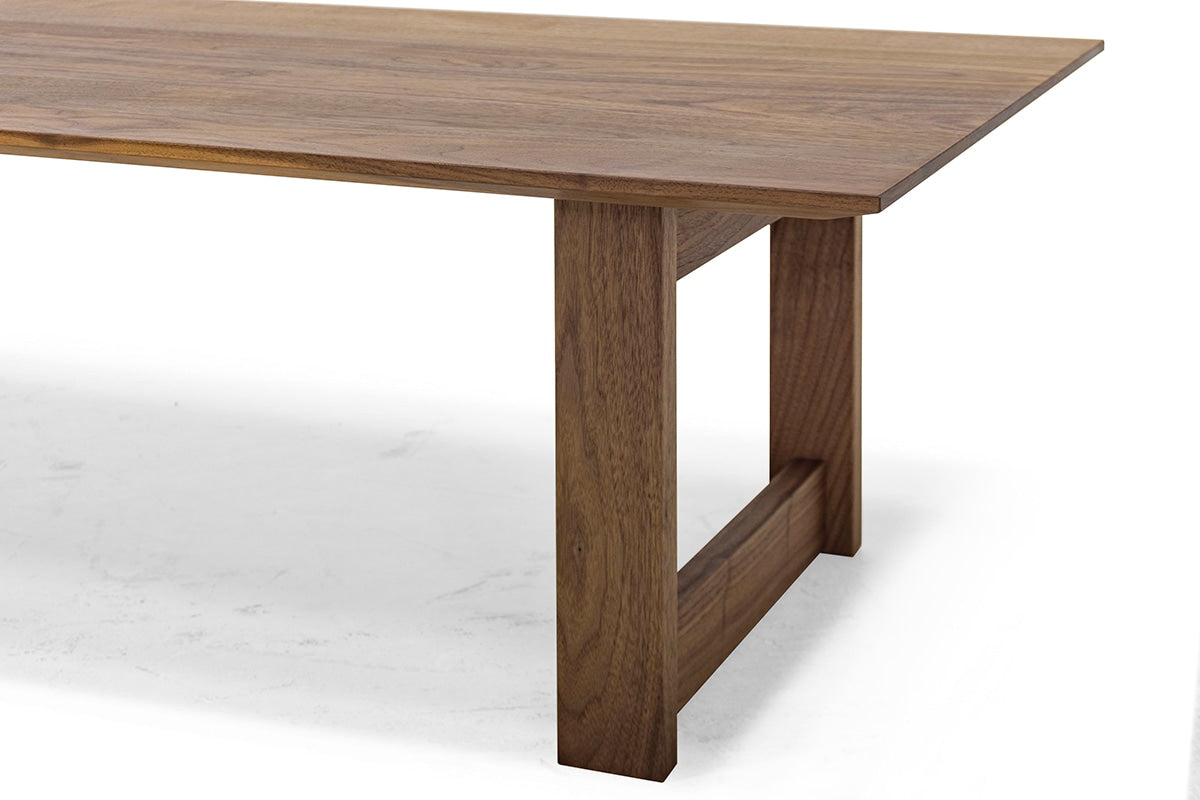 UT3 LIVING TABLE (H300)