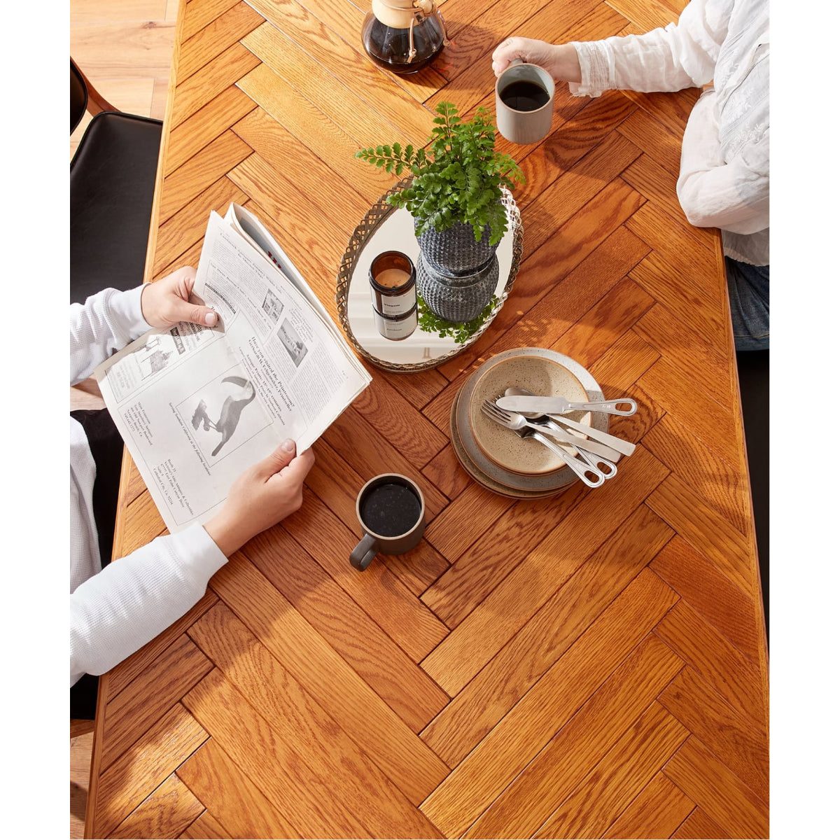 WARNER DINING TABLE ( HERRINGBONE / STANDARD )